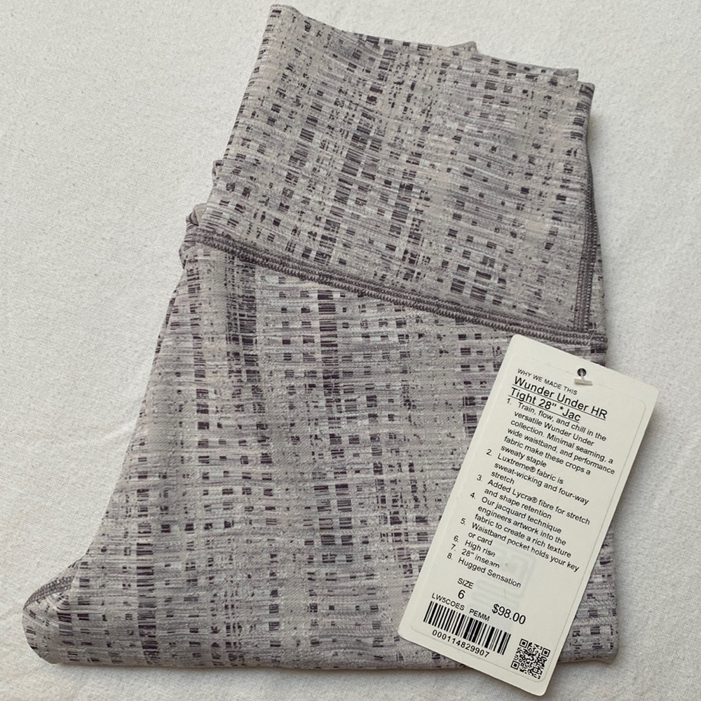 Wunder Under HR Tight 28” •Jac size 6